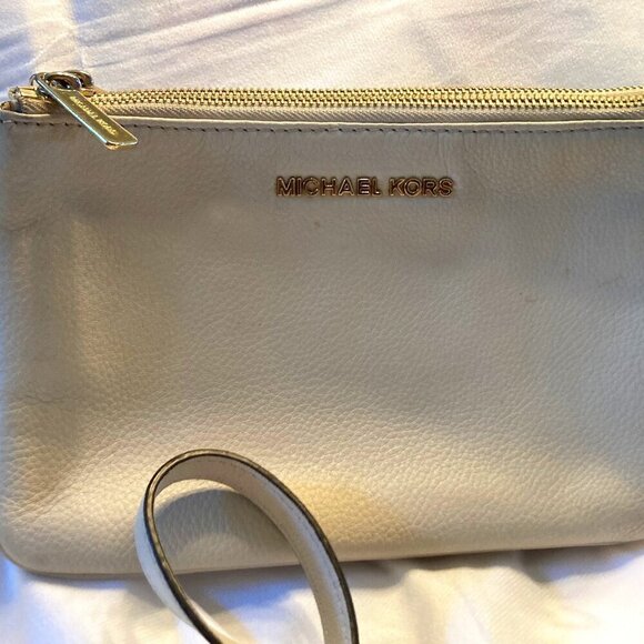 MICHAEL MICHAEL KORS LEATHER CROSSBODY BAG